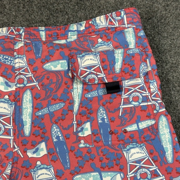 Vineyard Vines Mens SouthBeach Shorts Swimsuit 36X6 Red Blue Surfer Beach Pocket - Picture 8 of 8